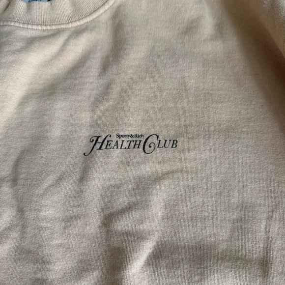 Sporty and rich health club sweatshirt - Picture 4 of 8